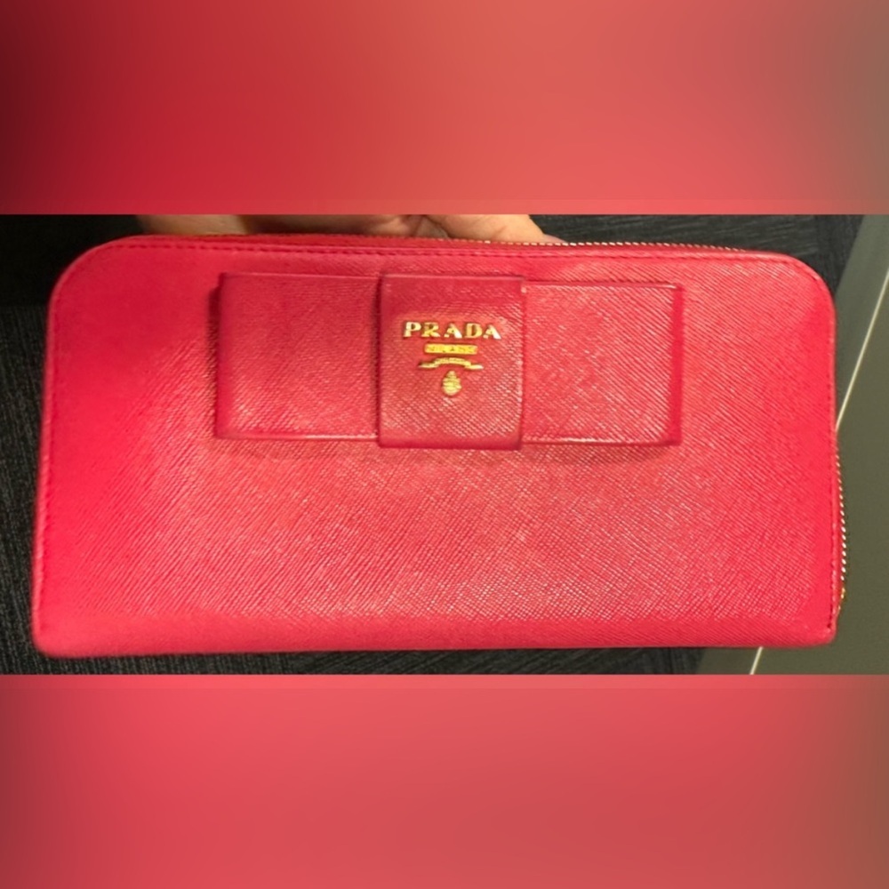 Authentic Prada Saffiano Pink Leather Bow Zip Around Wallet - Picture 8 of 11